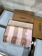 China Replica Burberry Scarf 70usd Only